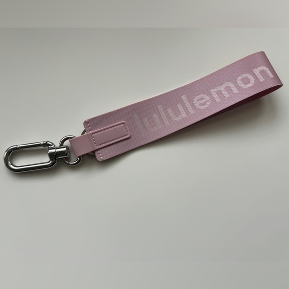 lululemon athletica Lululemon Never Lost Keychain Pink Peony White Opal - Picture 3 of 3